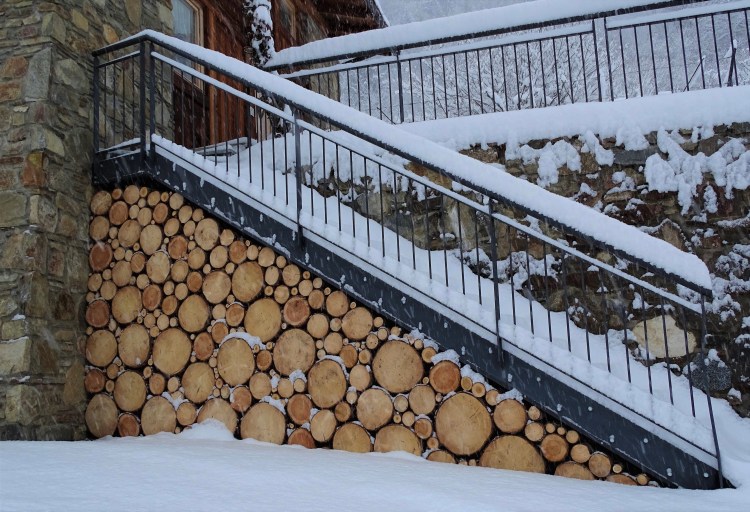 VIDEO: SPACCALEGNA e RICCIOLI DI FUOCO